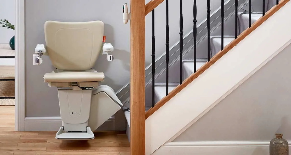 Used Handicare Model 1100